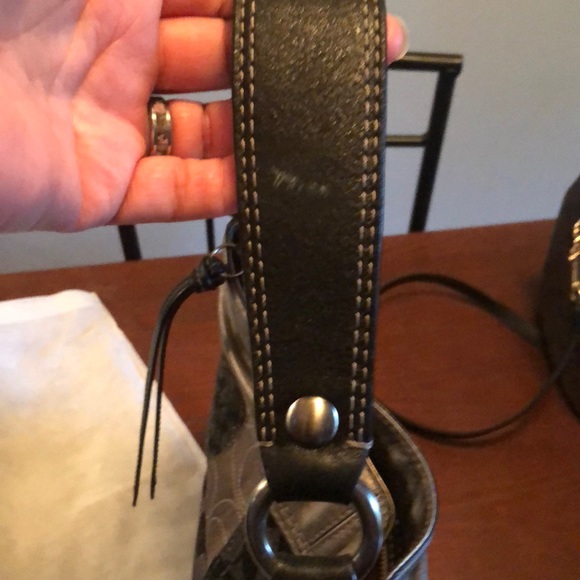 Beautiful patchwork Coach bag - Picture 7 of 7